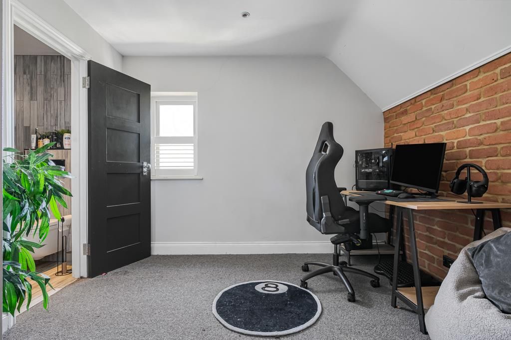Additional image 40 of 6 bed property for saleHollydell, Hertford SG13