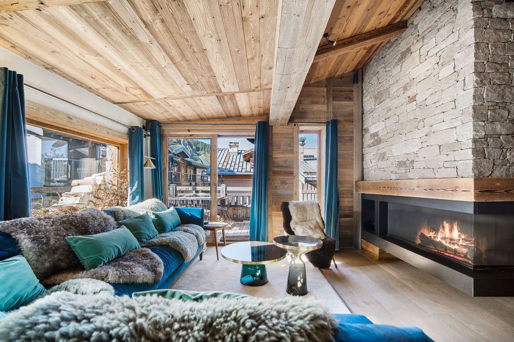 Property photo 1 of 12 Chalet For Sale In C