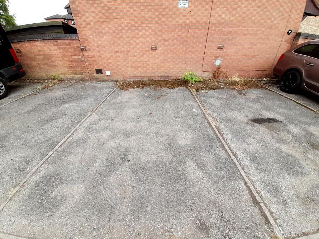 Property photo 3 of 8 20250714_160701.Jpg