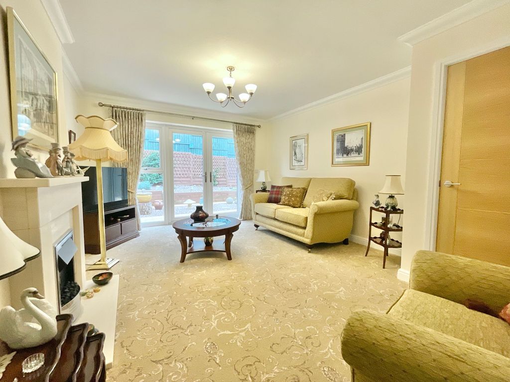 Property photo 3 of 22