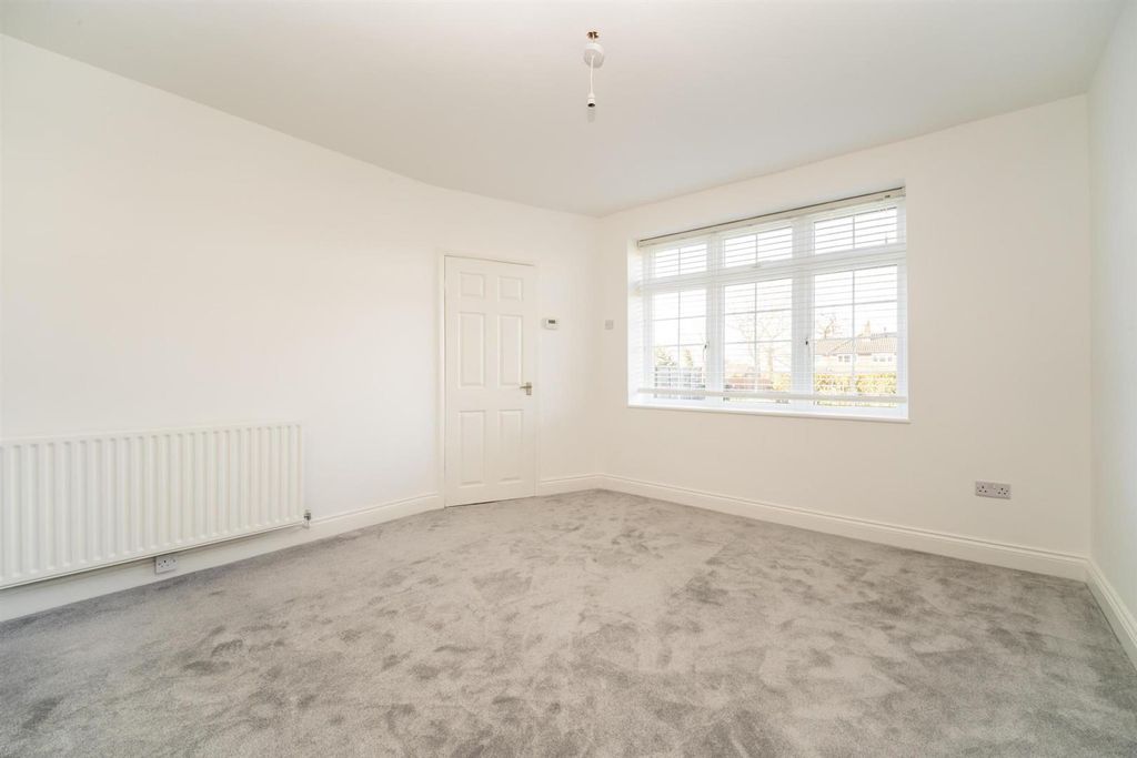 Property photo 2 of 15 Reception Room