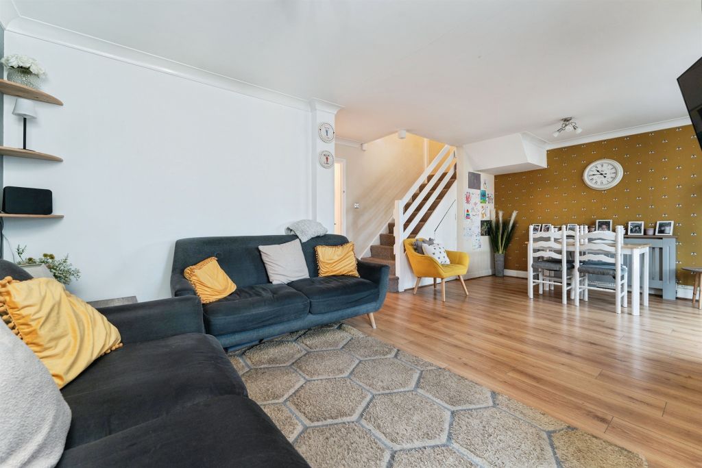 Property photo 3 of 29