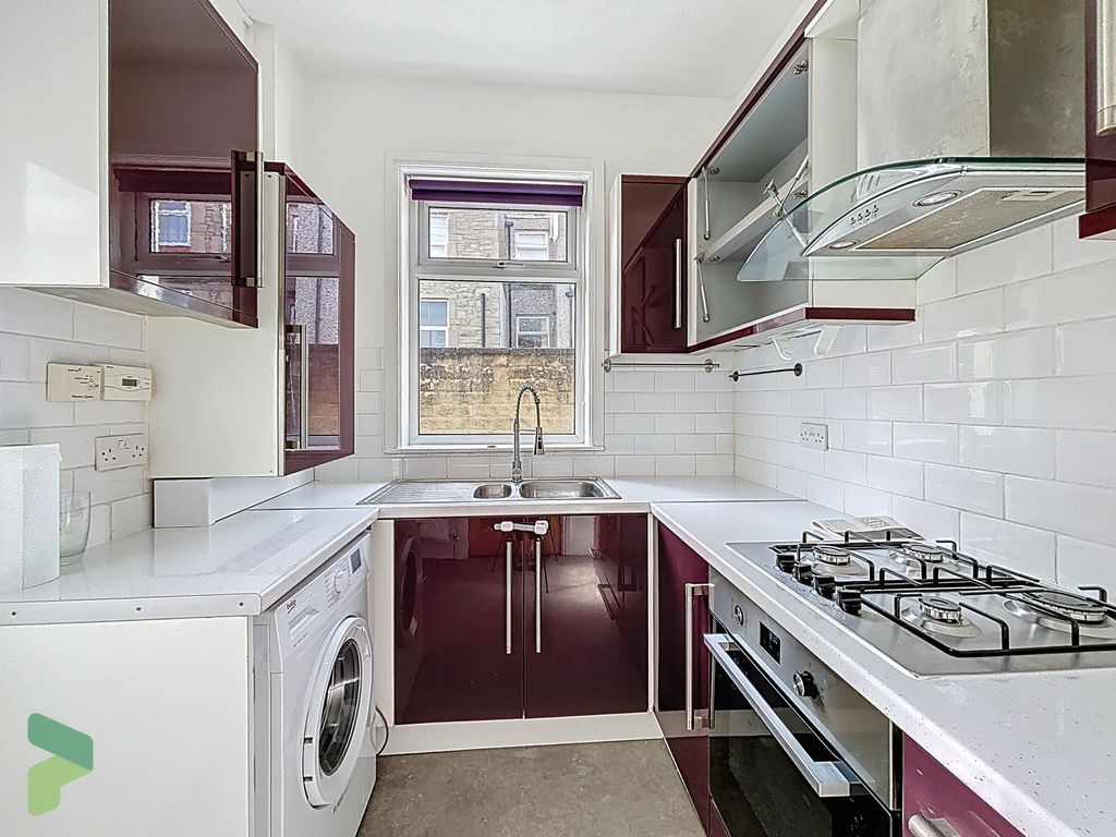 Property photo 1 of 15 Separate Ff Kitchen