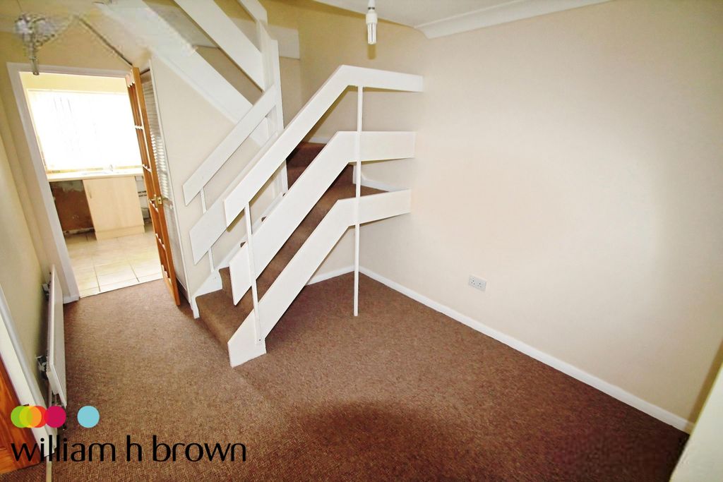 Property photo 2 of 13 Image