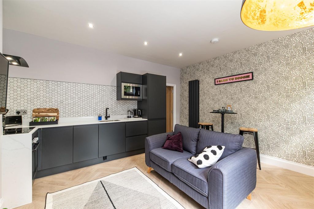Property photo 3 of 15 Edit-2593.Jpg