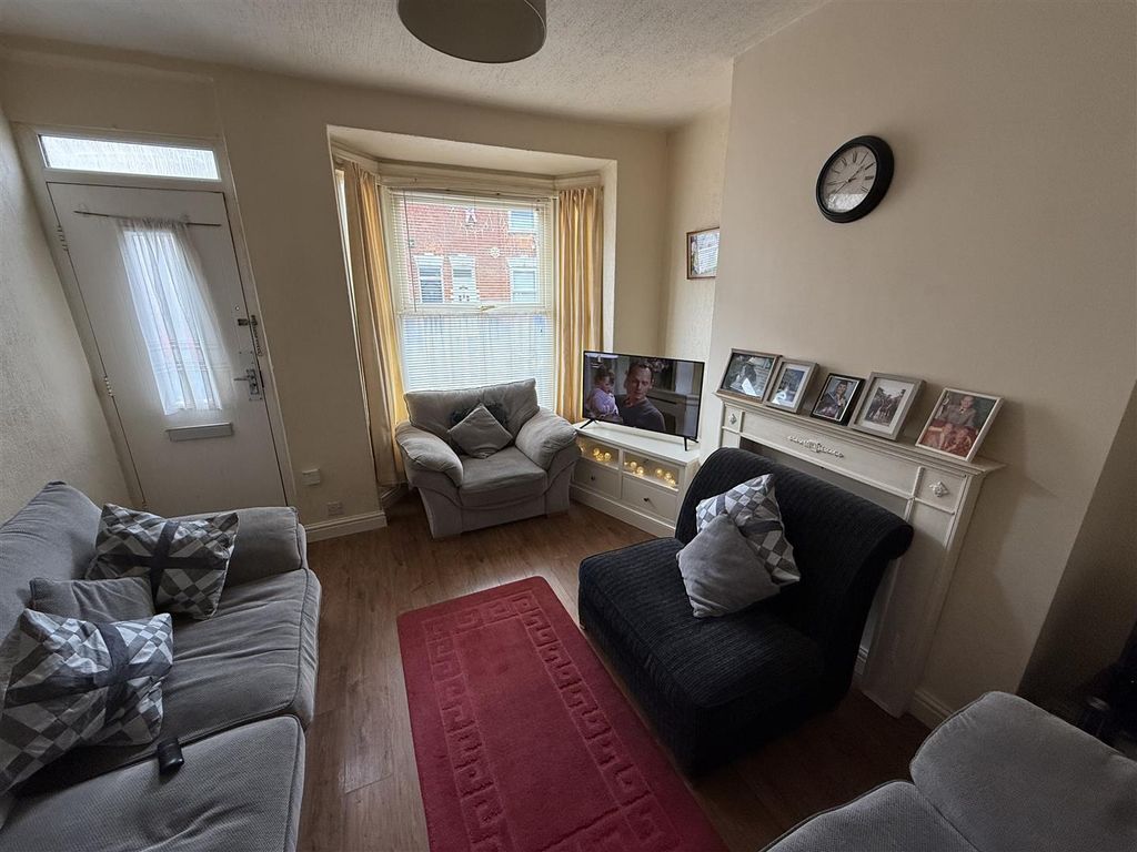 Property photo 3 of 7 Img_0145 1.Jpg