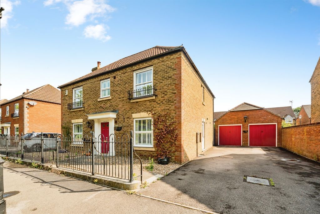 Property photo 1 of 18