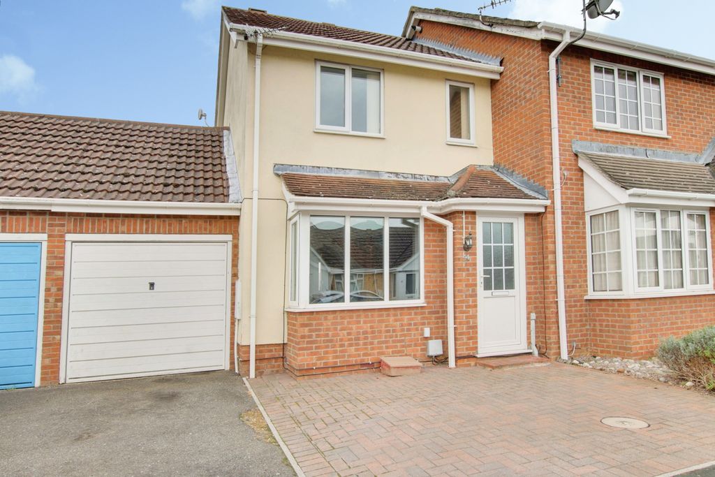 Property photo 1 of 8