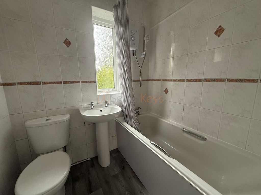 Property photo 2 of 6 Lin 5