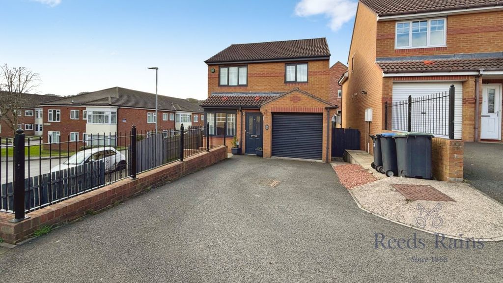 Property photo 1 of 21 Picture No. 19