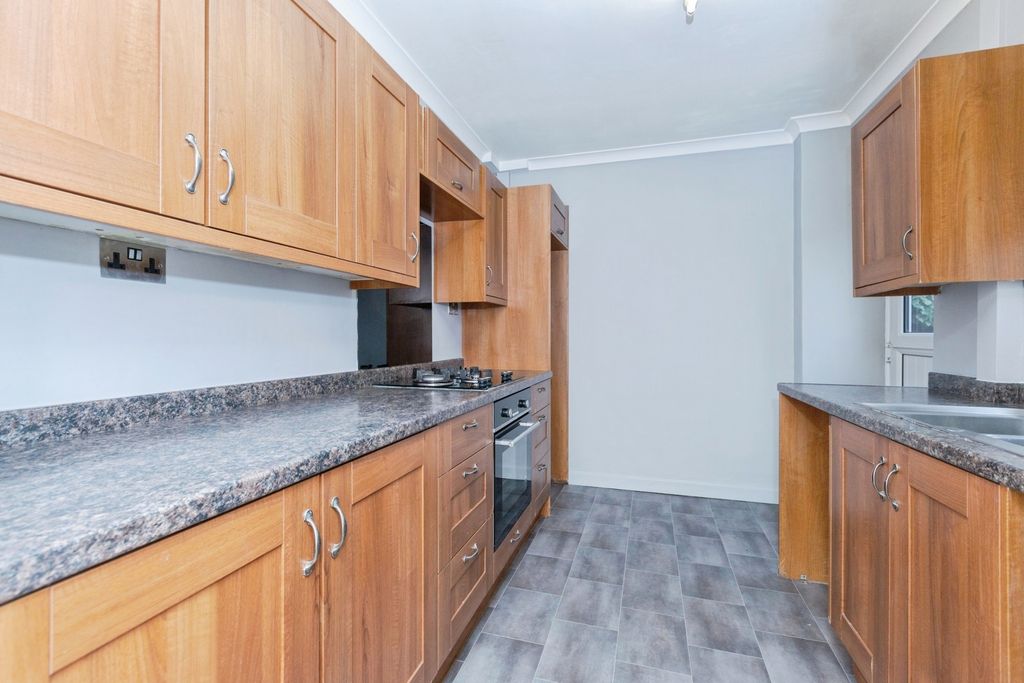 Property photo 3 of 20 Pbox-Img.Jpg