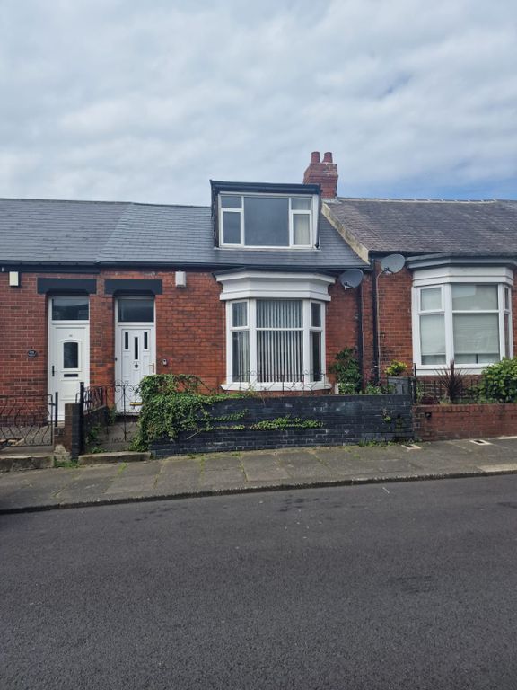 Property photo 1 of 19 1000033865