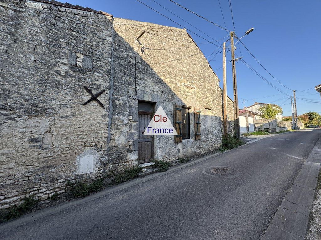 Property photo 2 of 9