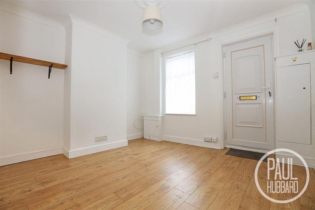 Property photo 2 of 10 7R5A1732.Jpg