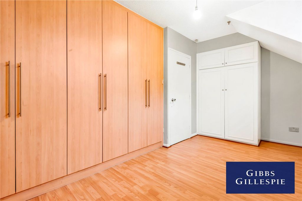 Property photo 2 of 10 Picture No. 03