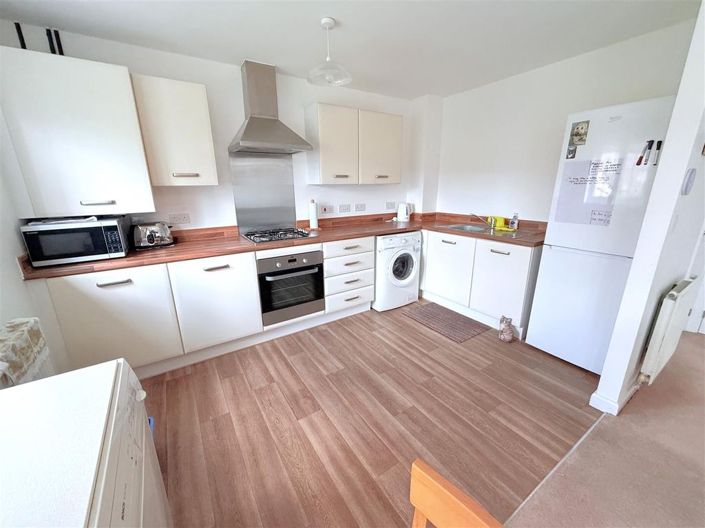 Property photo 2 of 14 Img_2297.Jpg