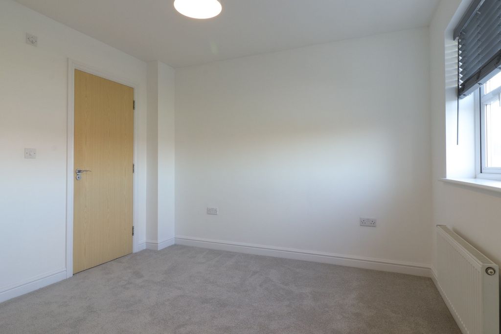 Additional image 9 of 3 bed town house to rentHargate Way, Hampton Hargate, Peterborough PE7