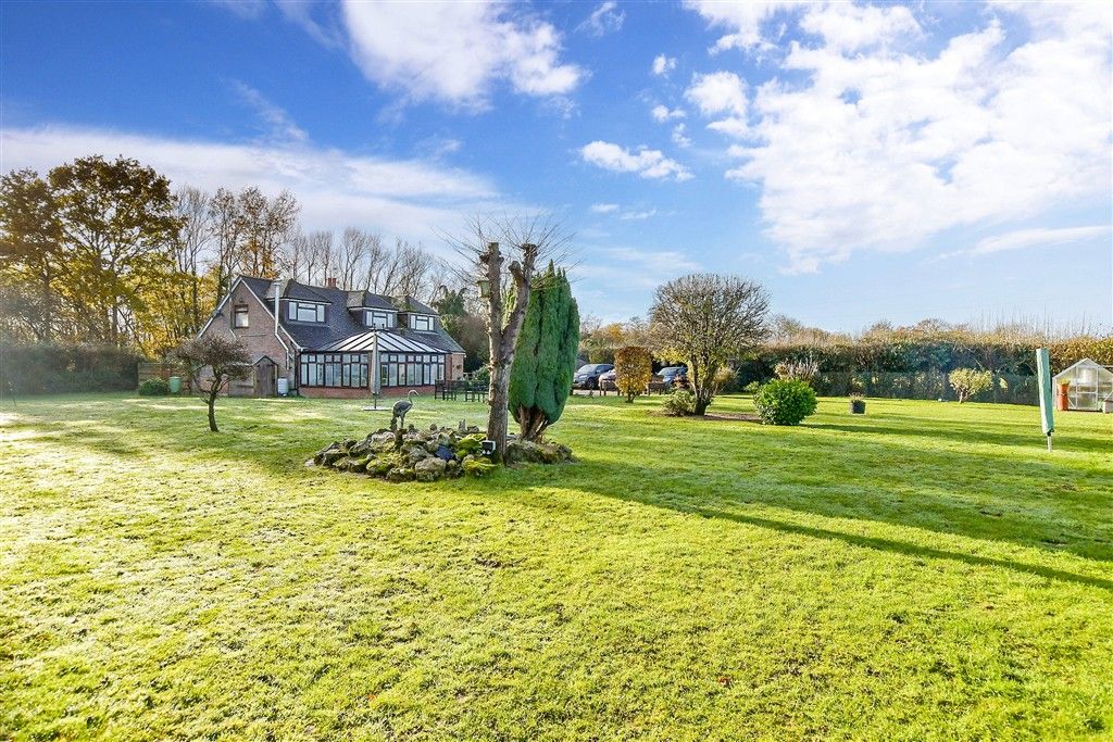 Property photo 2 of 25 Rear Garden