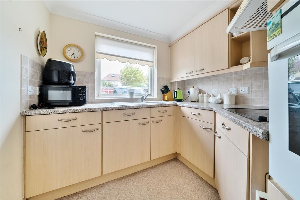 Property photo 2 of 13 Kitchen