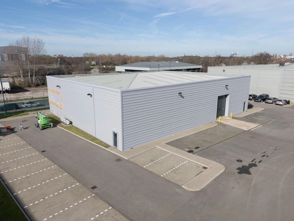 Property photo 2 of 33 Birchmere Business Park - Unit 2 - 004.Jpg