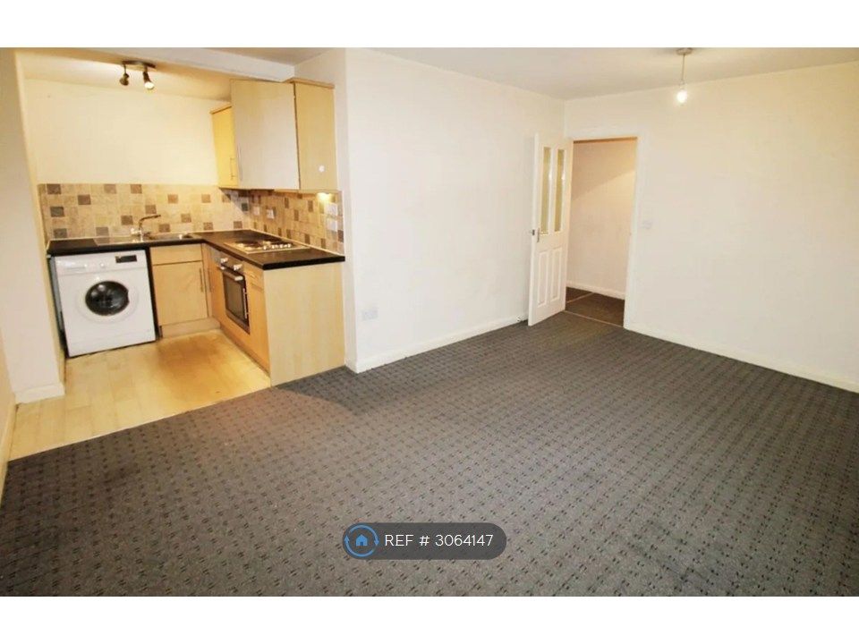 Property photo 1 of 4