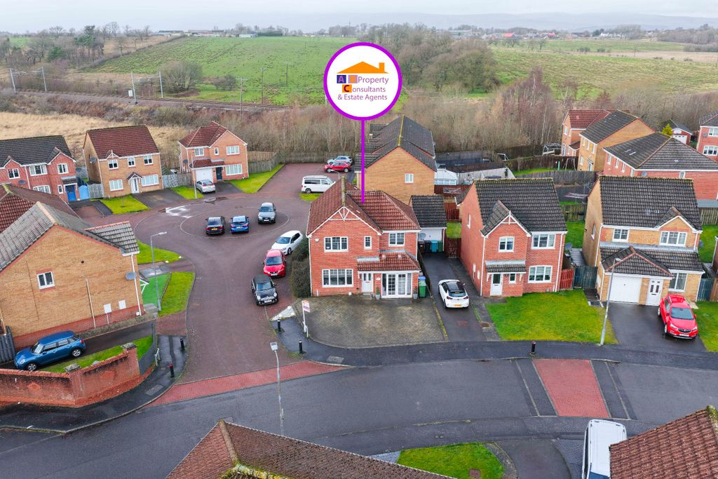 Property photo 1 of 31