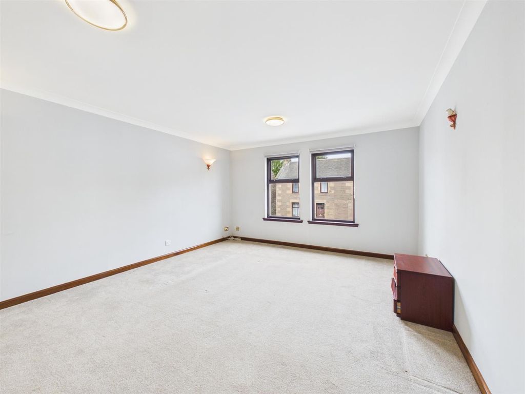 Property photo 2 of 16 Cam03924G0-Pr0057-Still003.Jpg
