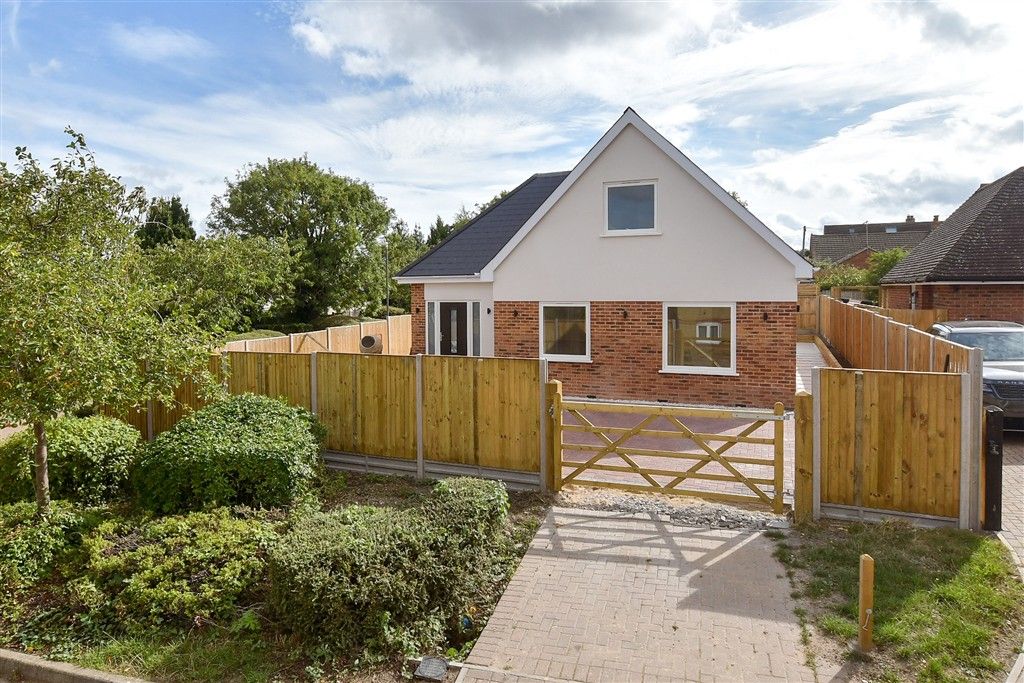 Property photo 1 of 18 External Front Web...