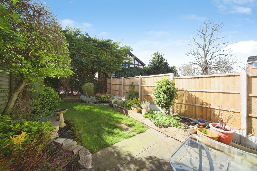 Property photo 2 of 15