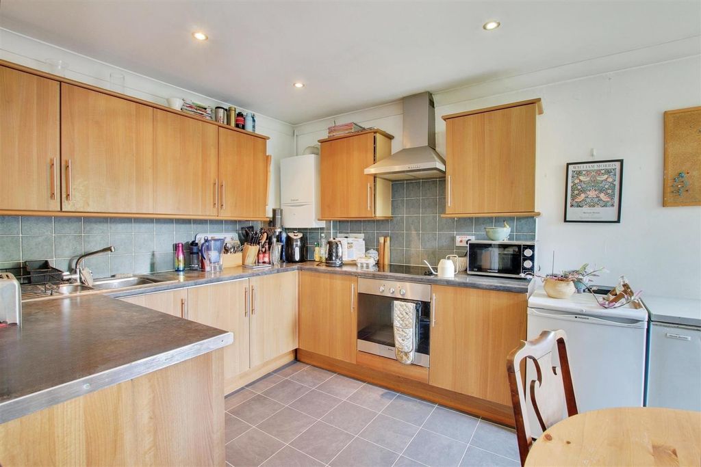 Property photo 3 of 9 User_Edited_Photo-34Abb897_User-Edited-3454124A-2d