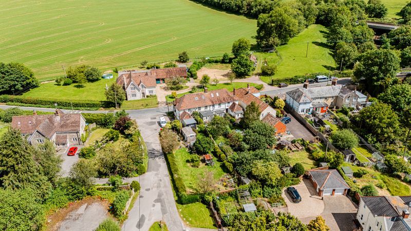 Property photo 1 of 16 Photo 22