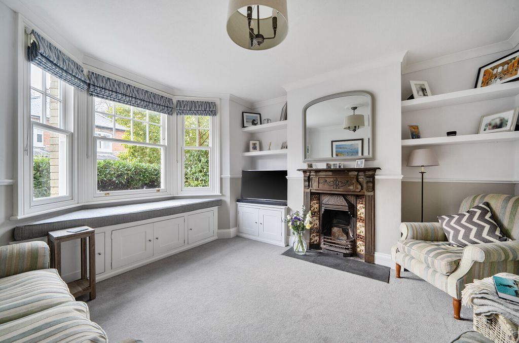 Property photo 2 of 35 1388656-35-695d23...