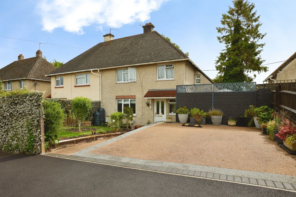 Property photo 1 of 19
