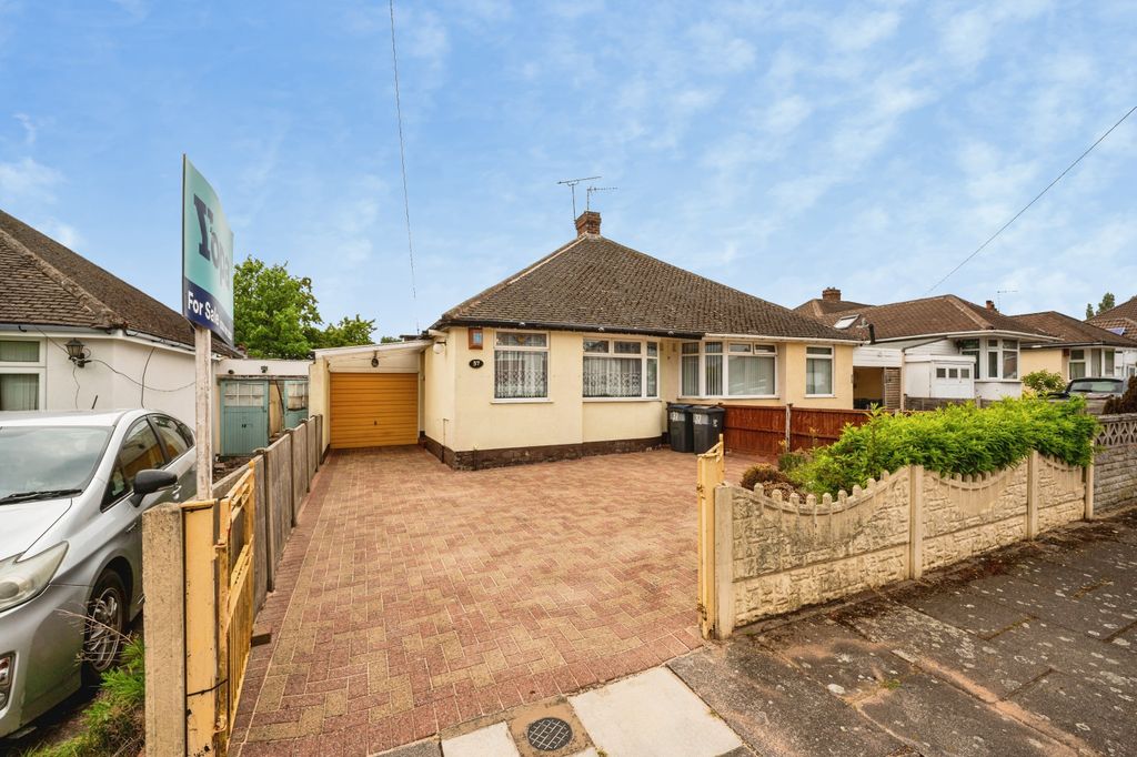 Property photo 1 of 19 7B627E0E-01