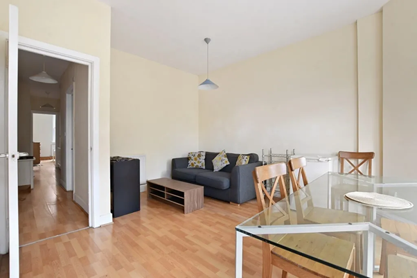 Property photo 3 of 18 Photo 4