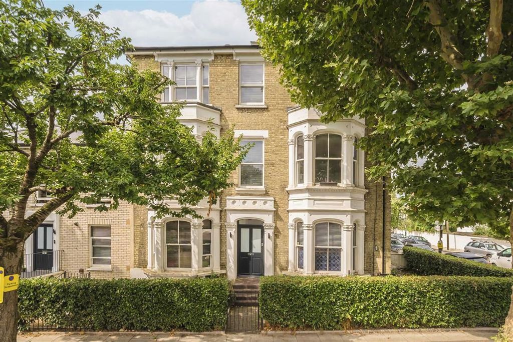 Property photo 1 of 7