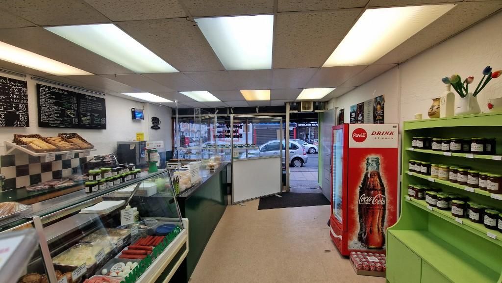 Property photo 2 of 6