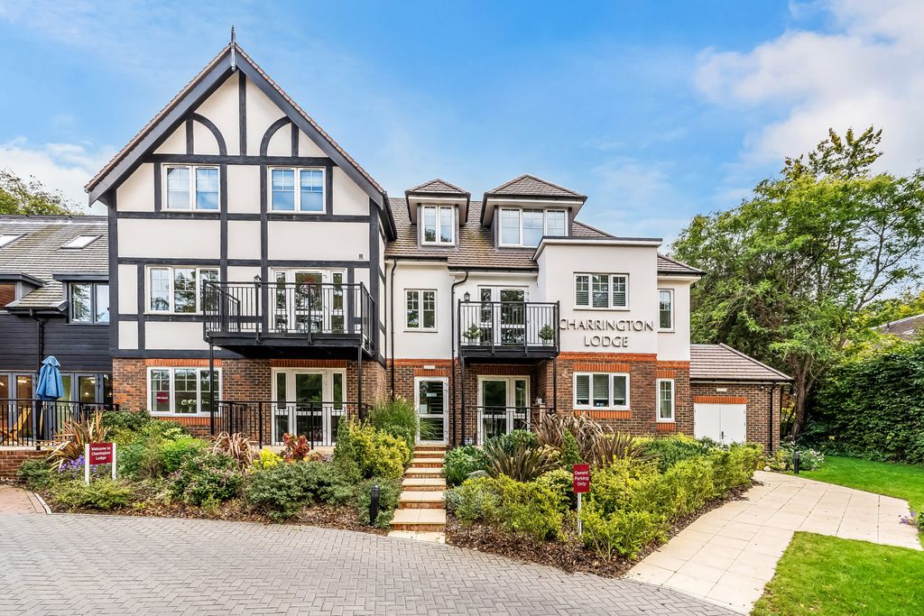 Property photo 1 of 15 Picture No. 11