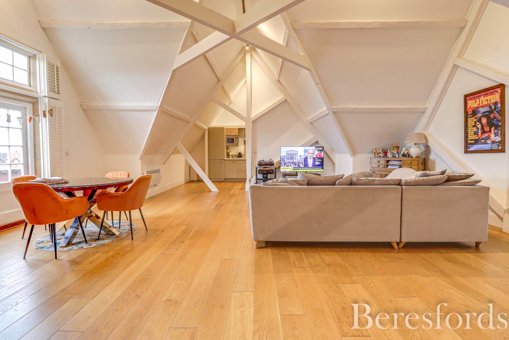 Property photo 3 of 25 Picture No. 06