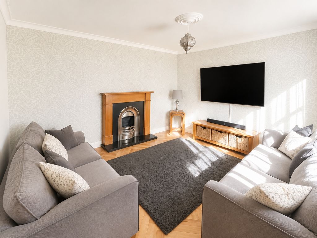 Property photo 2 of 17 Picture No. 02