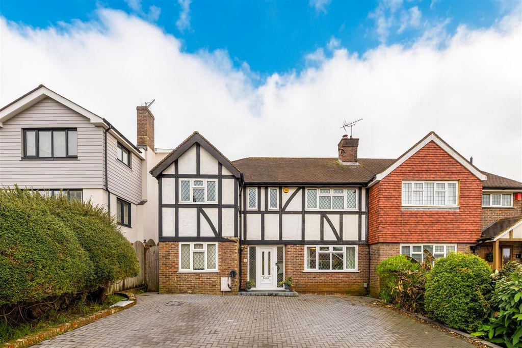 Property photo 1 of 36 37 Hill Drive-1.Jpg