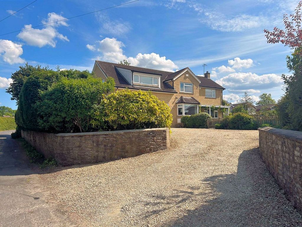 Property photo 1 of 26