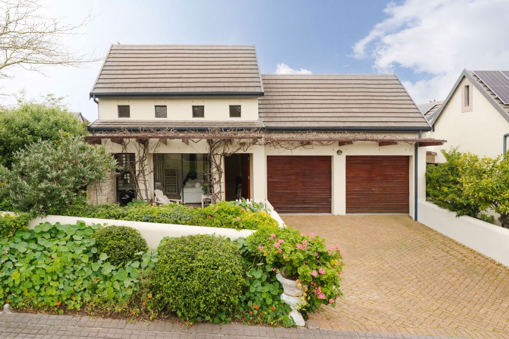 Property photo 1 of 37