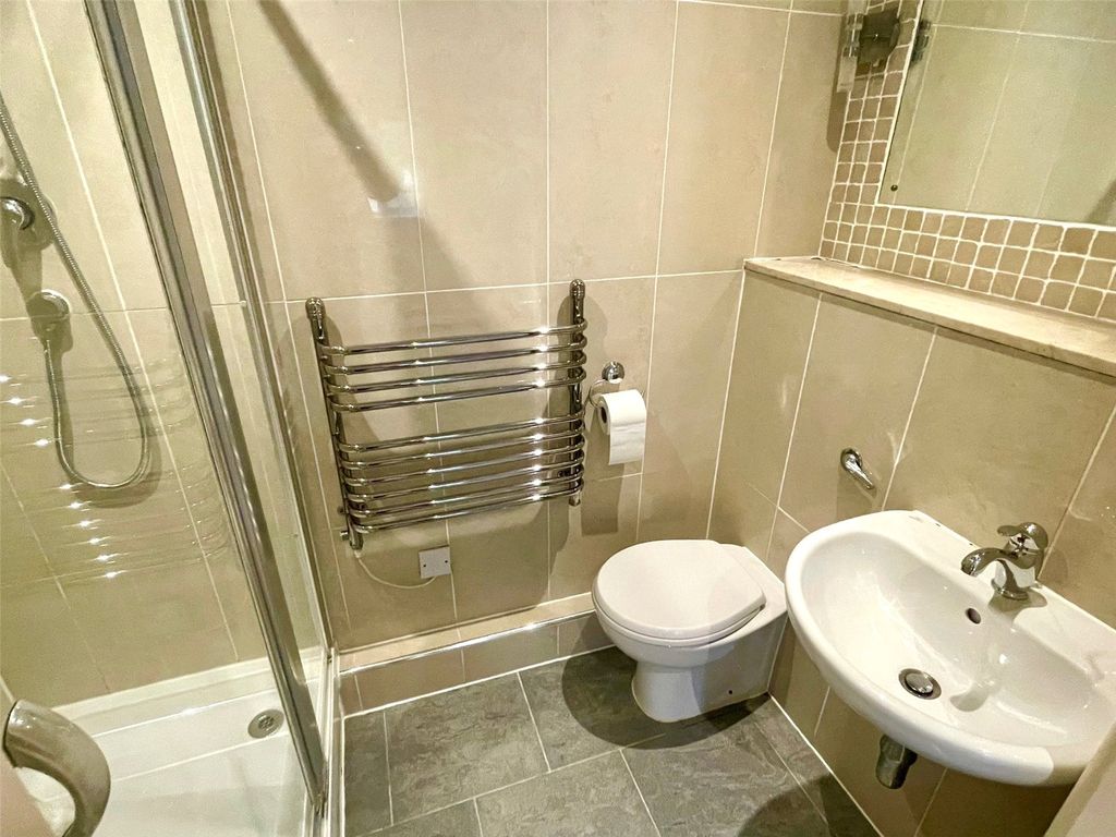 Property photo 2 of 16 Picture No. 01