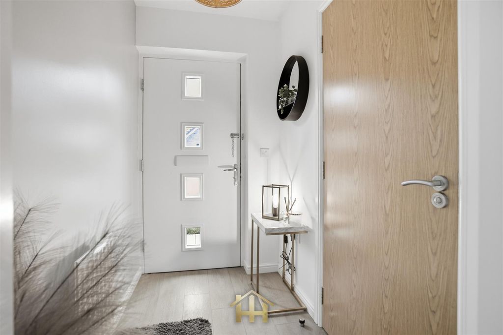 Property photo 3 of 27 15Greenfieldcres-0009.Jpg