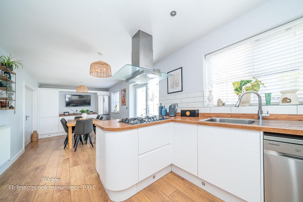 Property photo 2 of 43 Webbs-17.Jpg