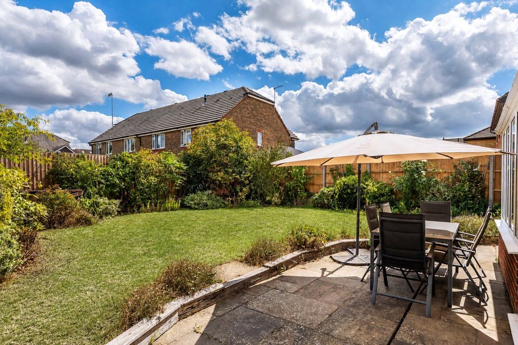 Property photo 2 of 17 Picture No. 39