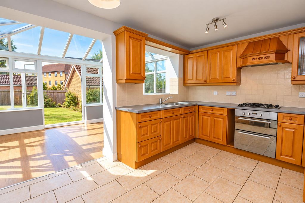 Property photo 2 of 14 1000070779.Png