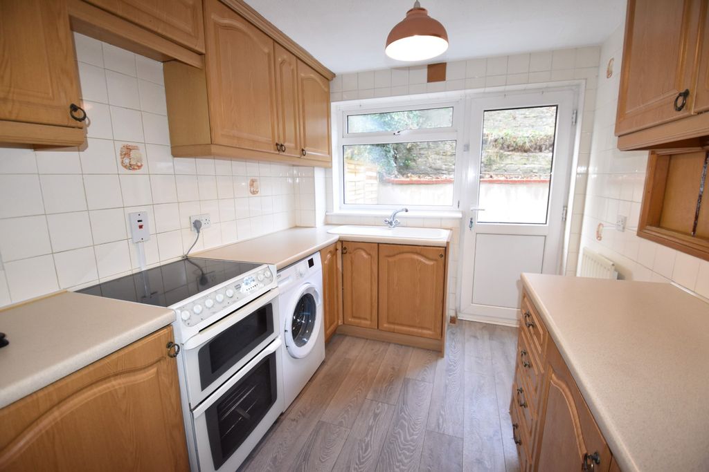 Property photo 3 of 13 2061743