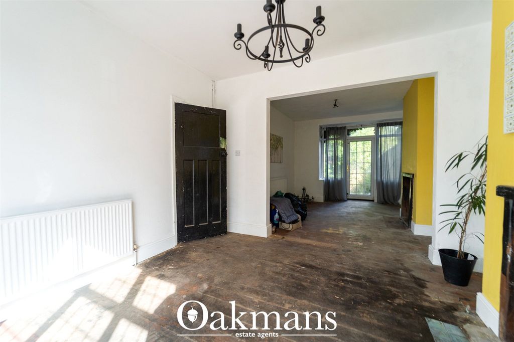 Property photo 3 of 22 Picture No. 06